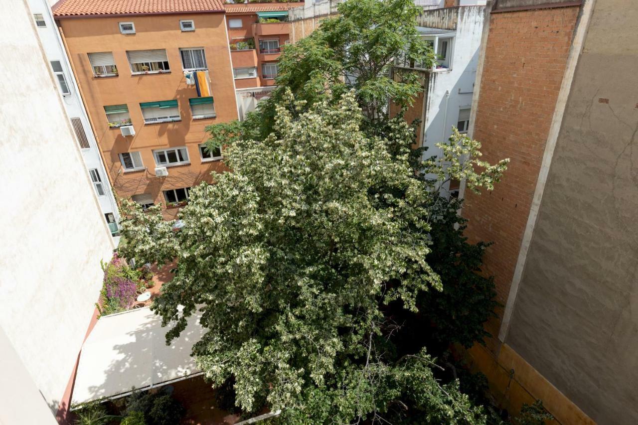 Housalia Guell & Gracia Barcelona Bagian luar foto